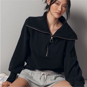 Varley Vine half zip in black size S